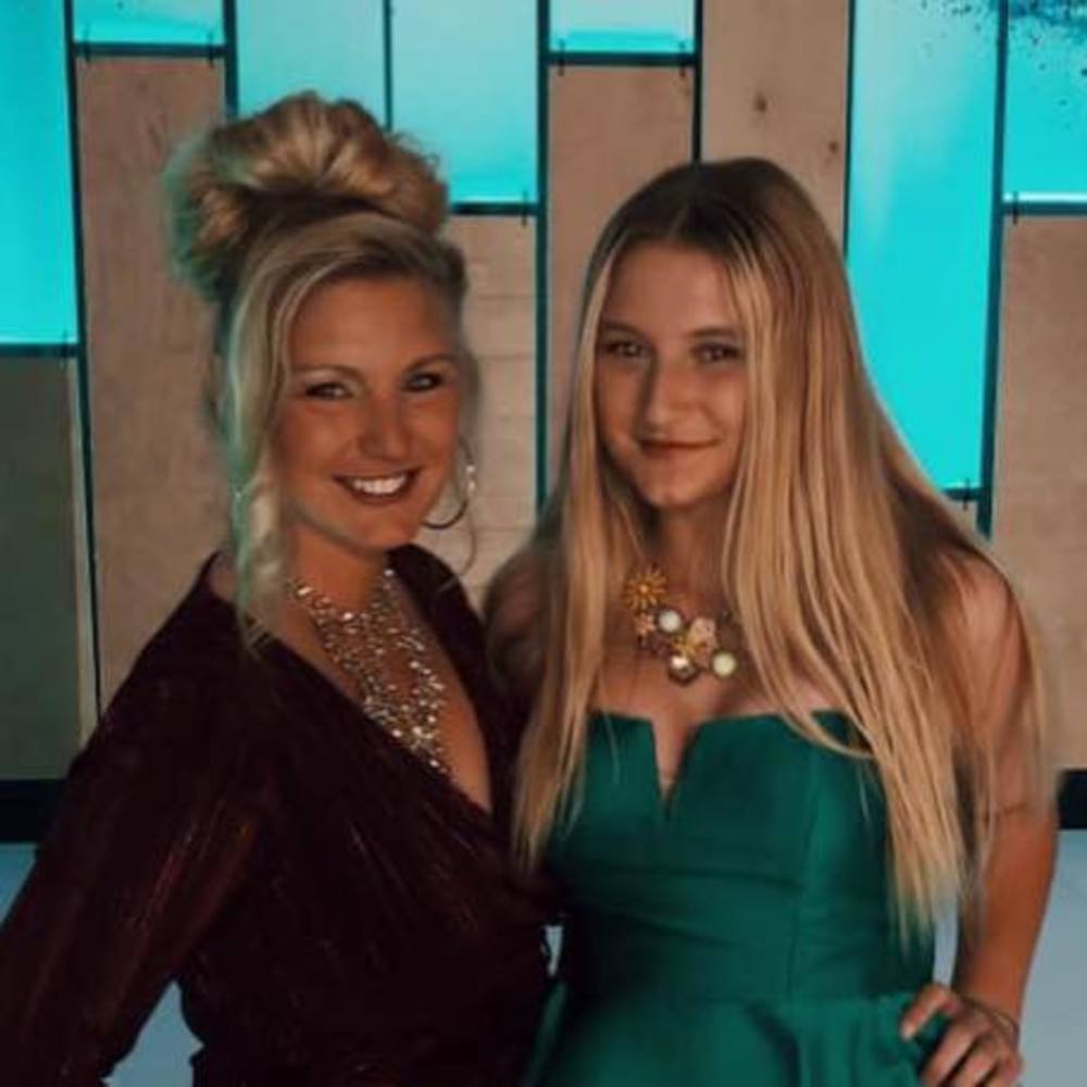 Meet your Posher, Nicole holmes